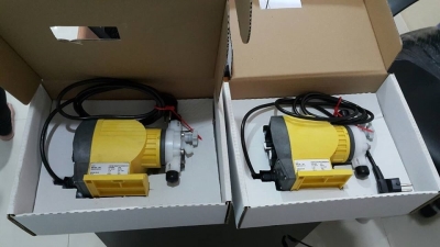 can-dien-tu-camry-sieu-mong-hoa-tiet-hoa-van-eb-9301-s109